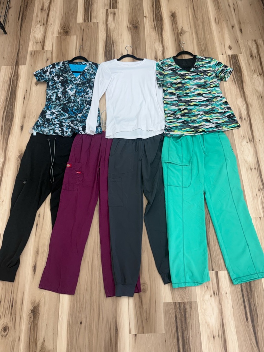 Med Couture Women’s Scrubs Lot